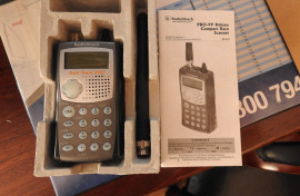 RADIO SHACK PRO-99 SCANNER........HAS FAULT