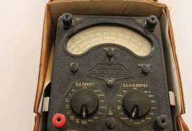 AVO Multimeter Model 8 mk3