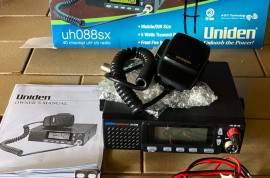 Uniden UH-088 - UHF mobile CB - NEW IN BOX