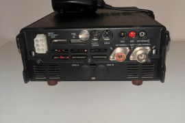 Yaesu FT-897D Amateur HF/VHF/UHF transceiver