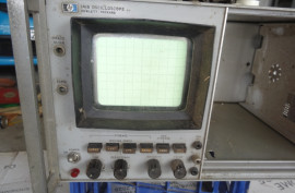 HP141B mainframe, oscilloscope and spectrum analiz