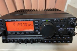 YAESU FT900 HF TRANSCEIVER