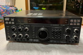 Yaesu FT 990 