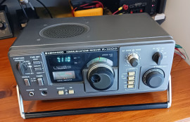 Kenwood R-1000 Receiver