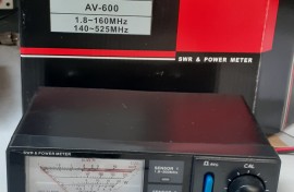 Avair Mod. AV 600 SWR/Pwr meter.