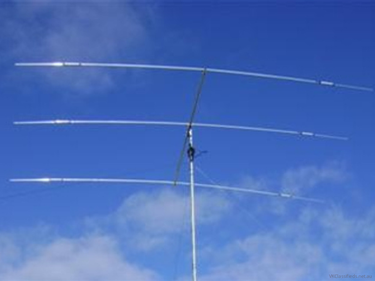 TE-33 - Tri-Band Yagi 10,15 & 20m