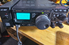 Yaesu FT897D transceiver and AT897 tuner