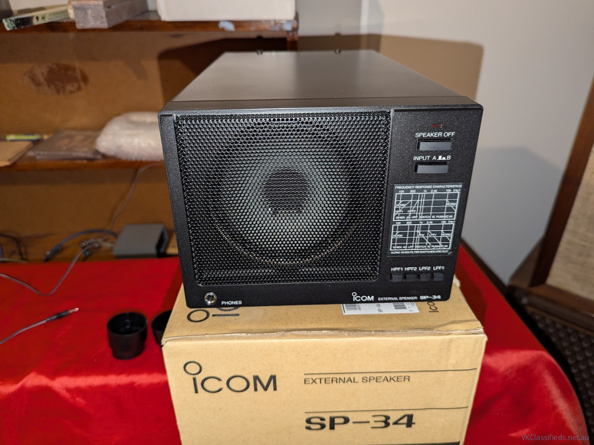 **SOLD PENDING** ICOM SP-34 SPEAKER - MINT