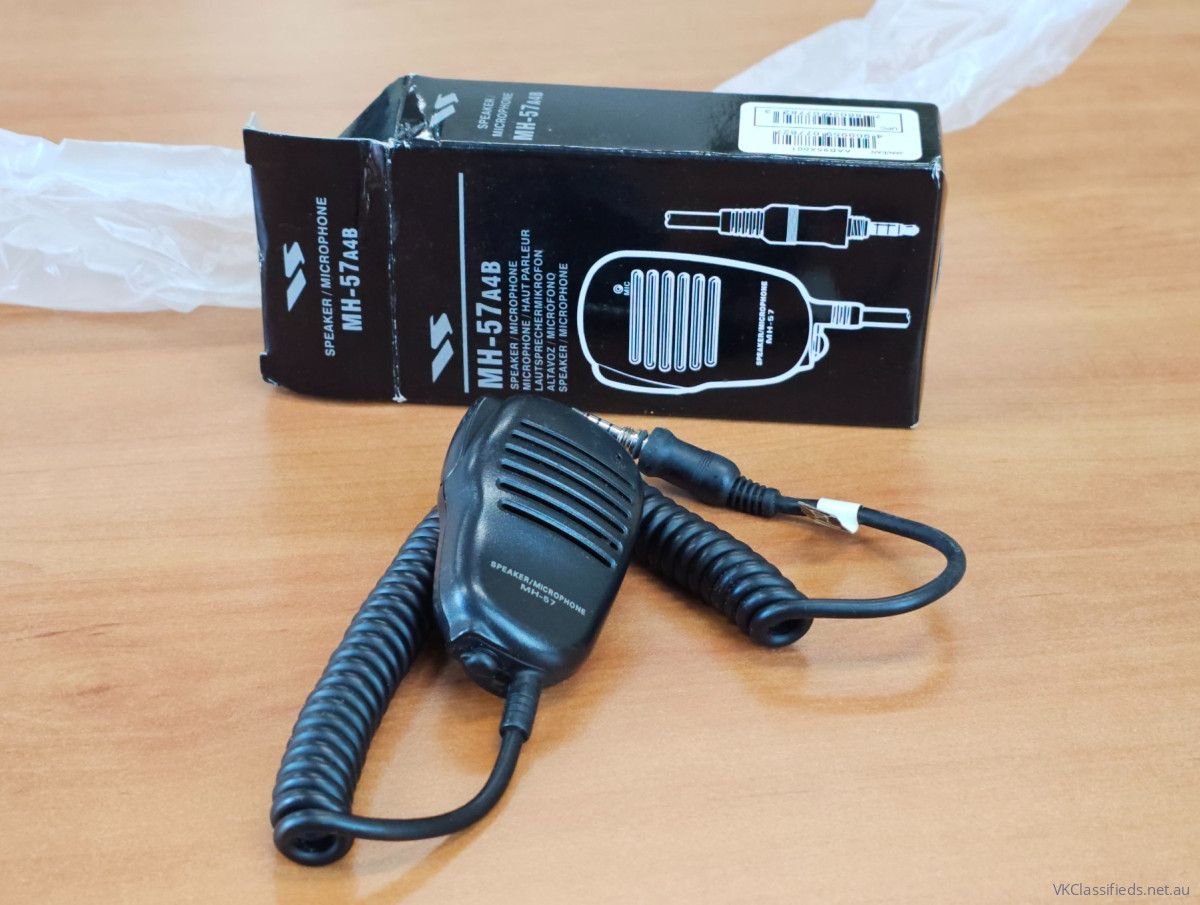 MH-57A4B speaker/mic for VX-6R. Mint cond. SOLD!