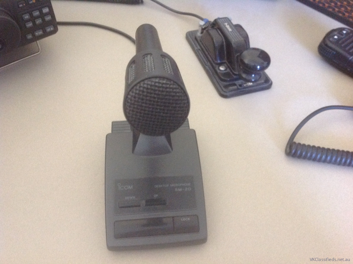 Icom SM-20