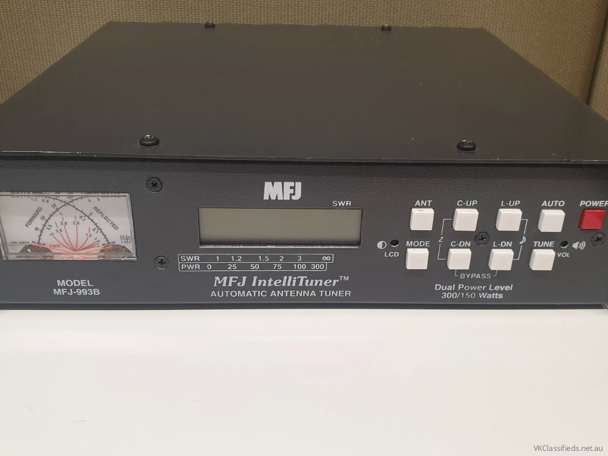 MFJ-993B 300watt automatic antenna tuner