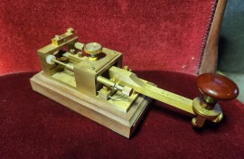 Hi-Mound HK-802 Telegraph Straight Key Original Bo