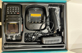 Wouxun KG-UV8H UHF/VHF Handheld Transceiver