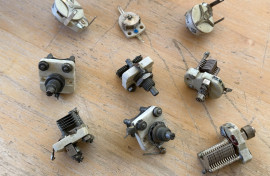 Collection of ceramic / air variable caps (10 pcs)