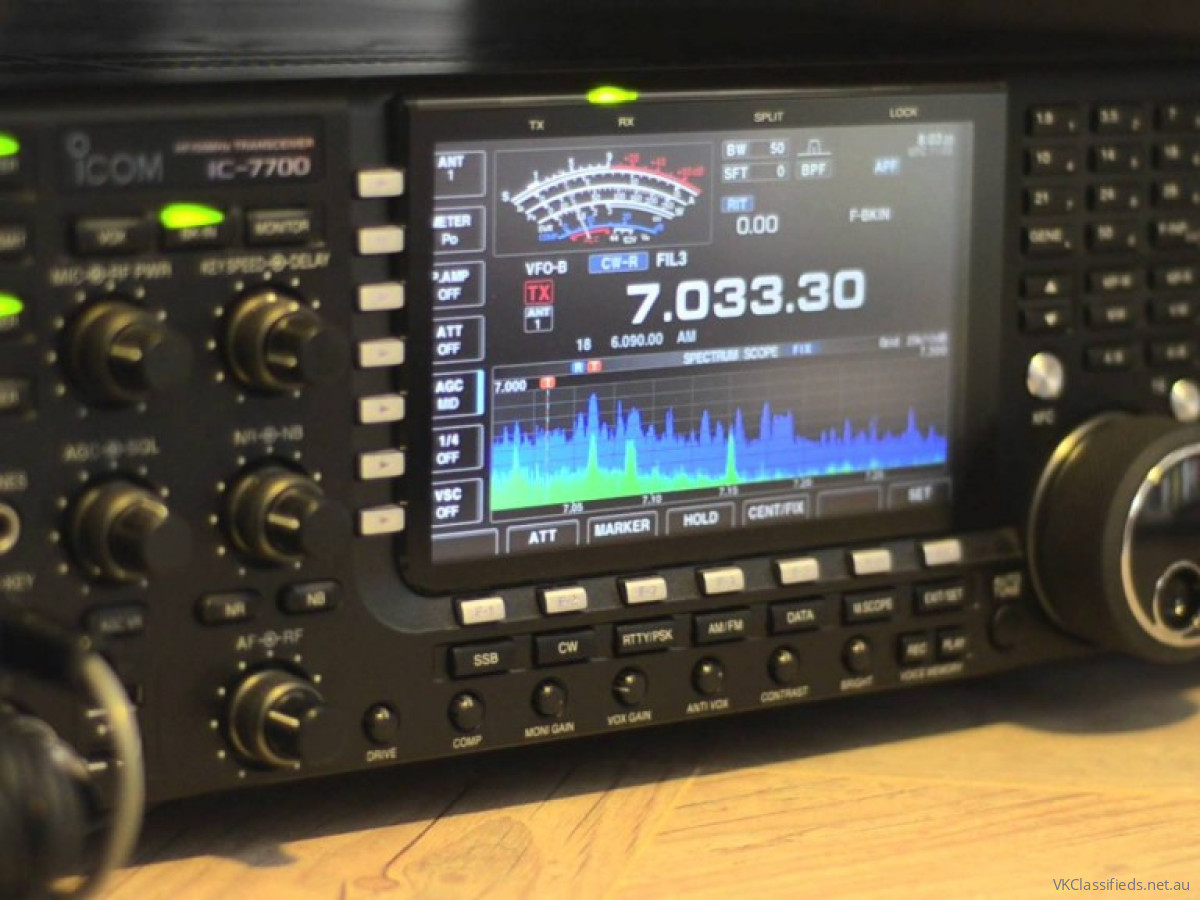 ICOM IC-7700