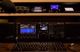 Wanted Kenwood TS990S with SP990 speakers Top $$$ 