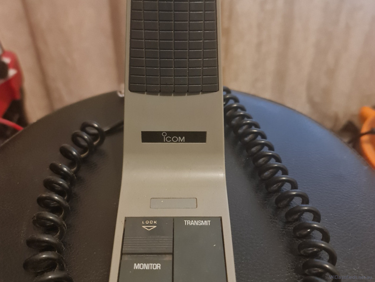 Icom SM 25 Amplified Desk Microphone