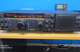 Yaesu FT1000MP & Matching SP8 speaker. 