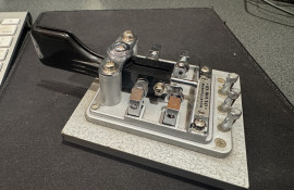 HiMound Manipulator iambic key