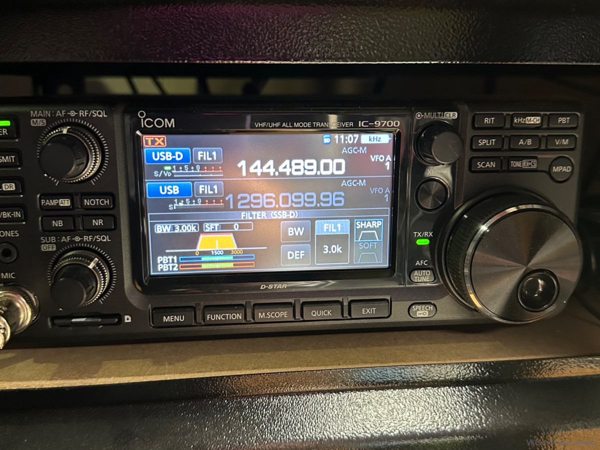 IC-9700 locked with bodnar