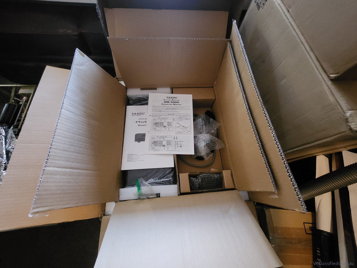 Yaesu FTDX5000/SM5000 orig box books
