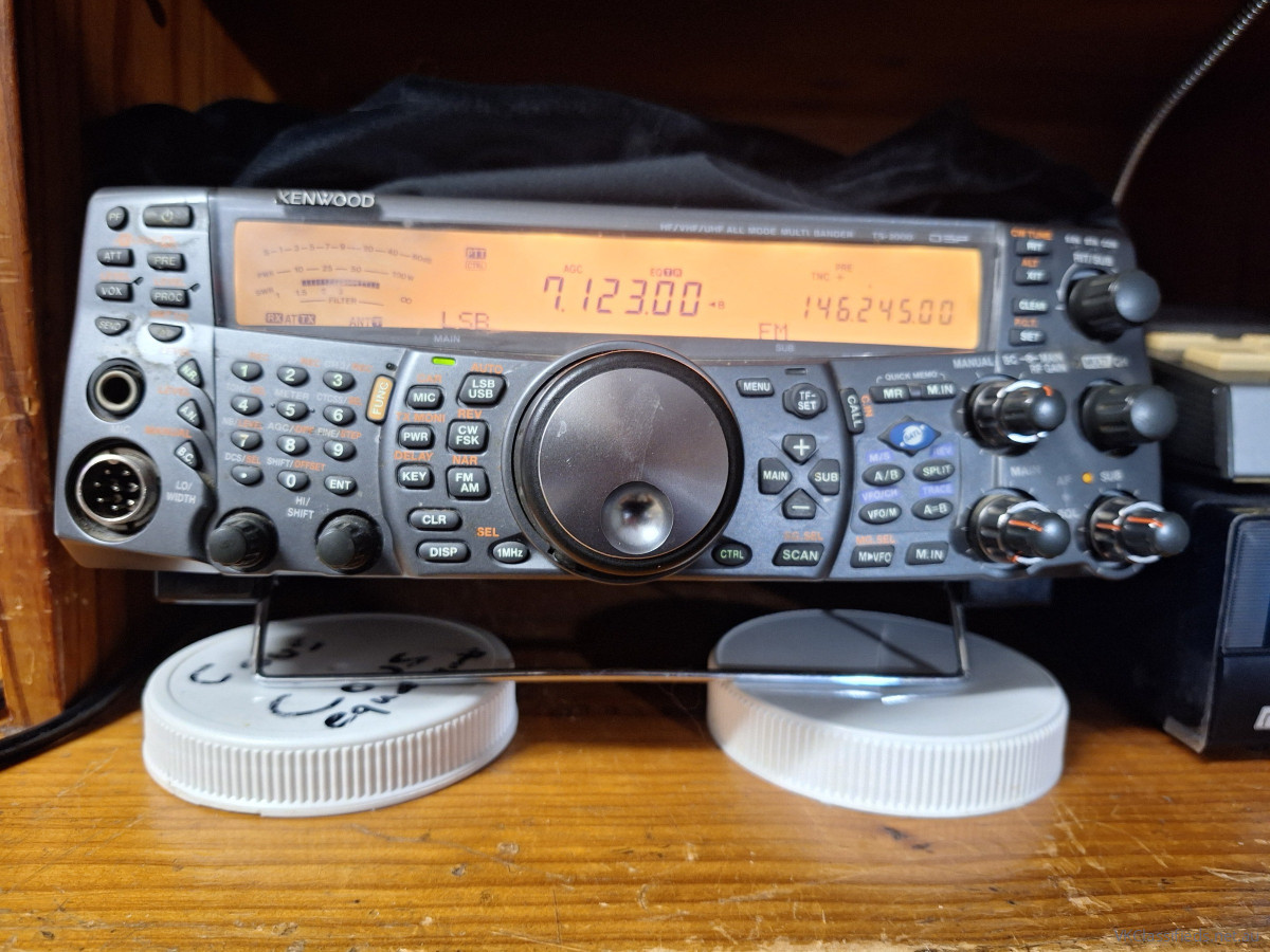Kenwood TS 2000