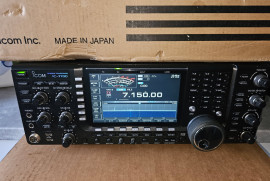 ICOM IC7700 HF 6m Flagship Base $2995