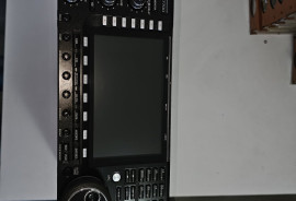 ICOM IC7700 HF 6m Flagship Base $2995