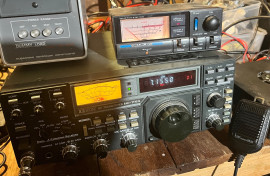 ICOM IC-571