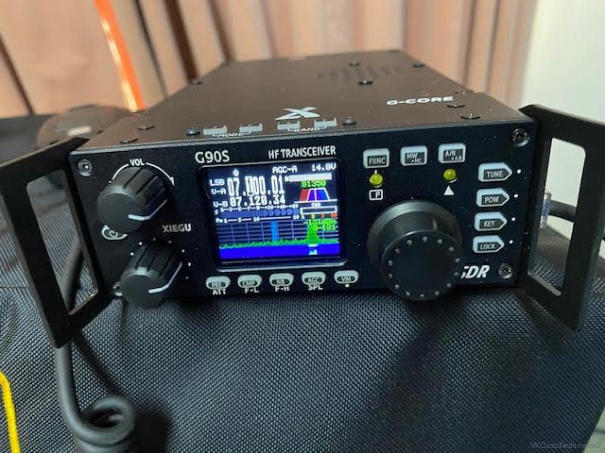 Xiegu G90 SDR Transceiver (AS NEW)
