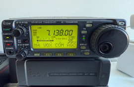 Icom 706 MK2G - with separation cable kit and MB62
