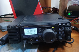 Yaesu FT897D radio