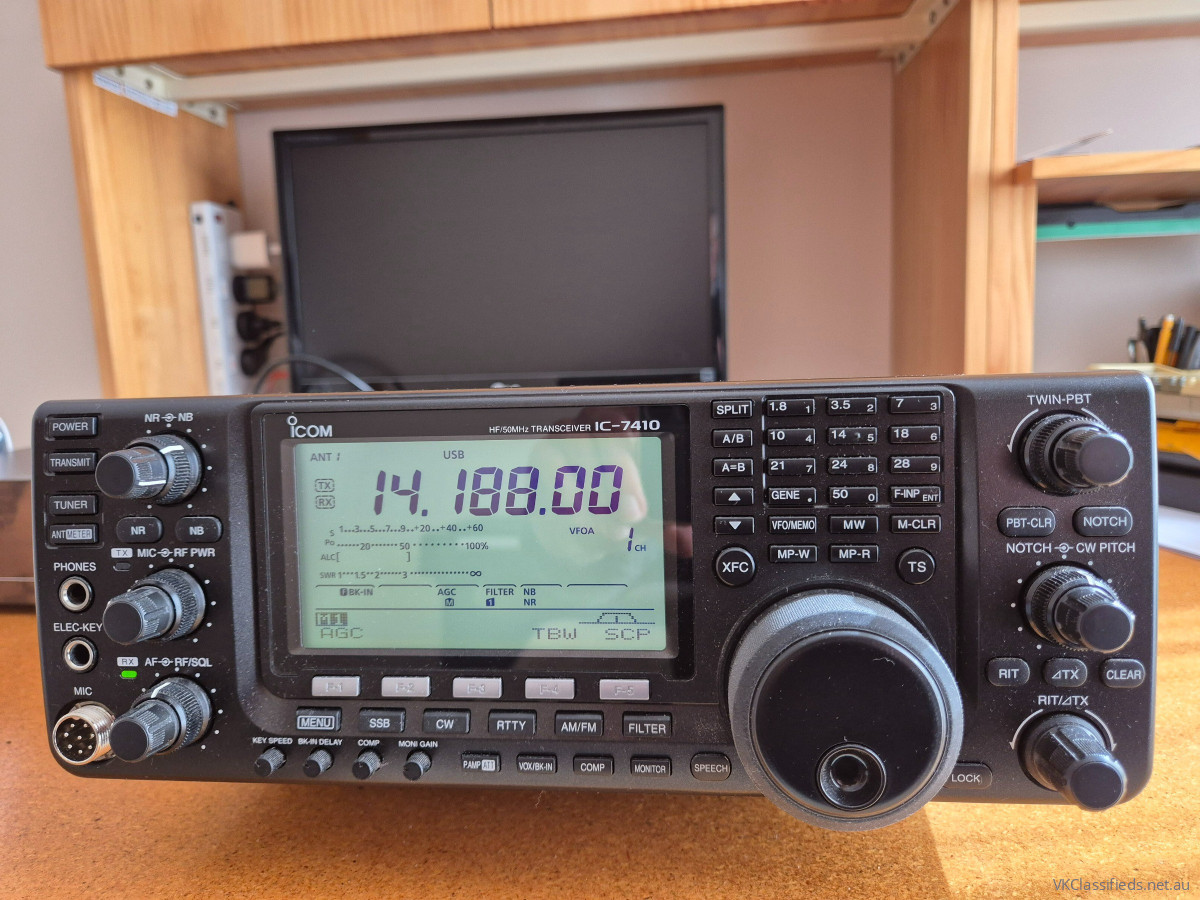 Icom IC 7410