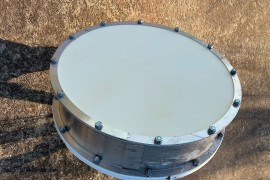 Ubiquiti 2GHz WiFi Rocket Dish + RF Armor Shield