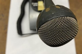 YAESU YD148 Dynamic desk microphone