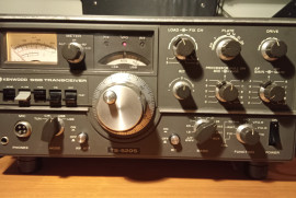 Kenwood TS-520S