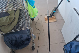 Mobile center loaded 40m whip
