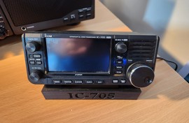 ICOM iC705/AH705/LC192/ic705 Stand all as new