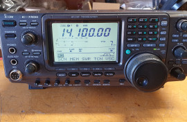 Icom IC-7400