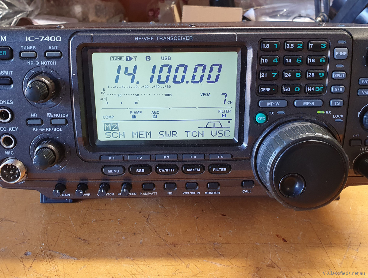Icom IC-7400