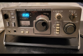 Kewood  R 1000 Communications Receiver working