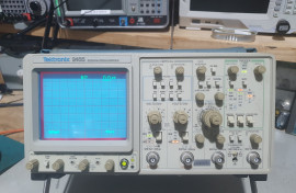 Tektronix 2465