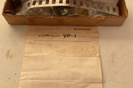 KENWOOD VP-1 Bumper Antenna mount kit