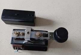 for sale 2 x aircraft keys