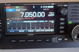 Icom IC-705 HF/VHF/UHF 
