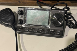 IC-7100