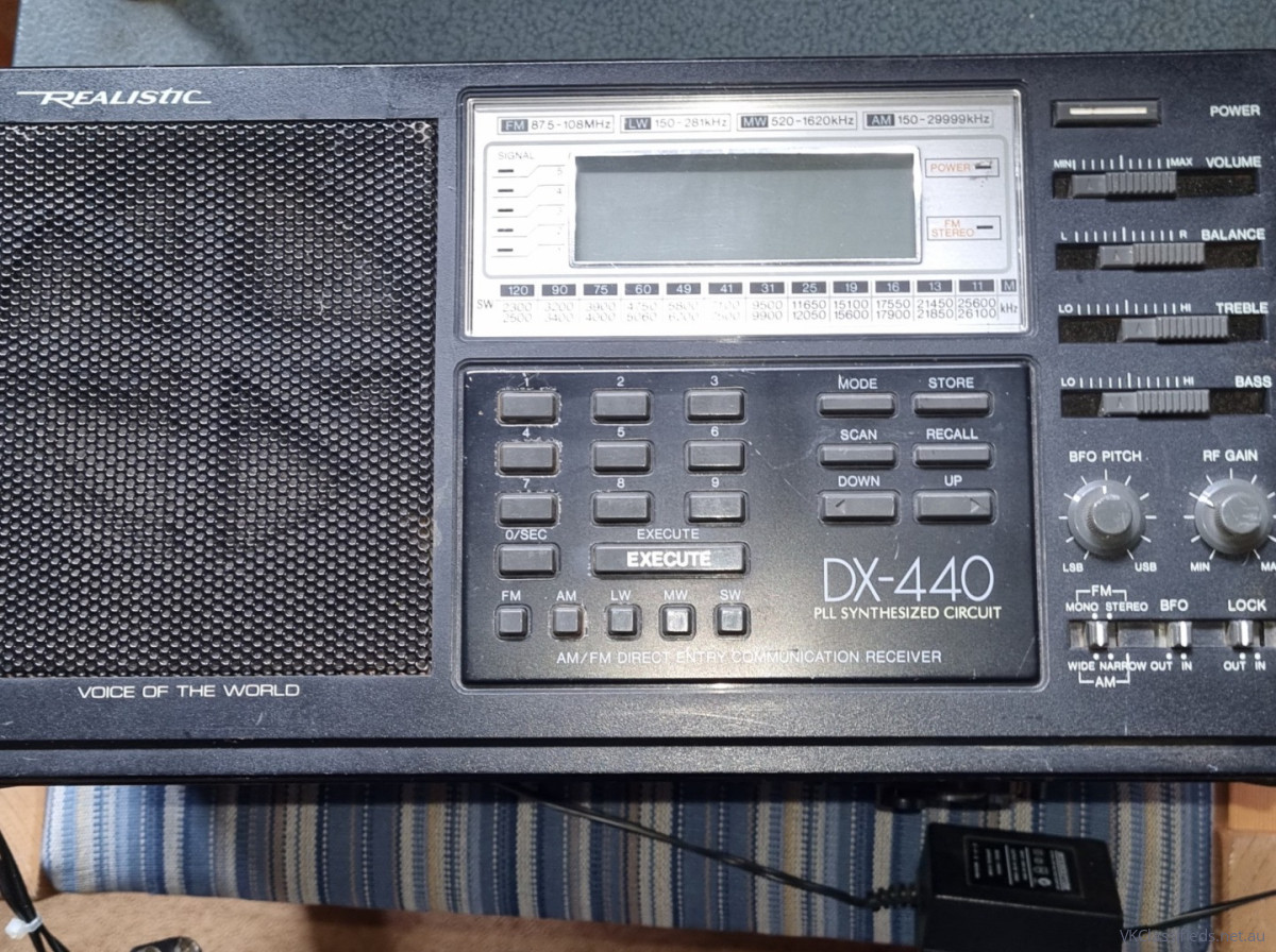 Realistic DX440 receiver