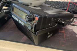 Motorla XTL 2500 + Desktop Speaker Tray (VHF)