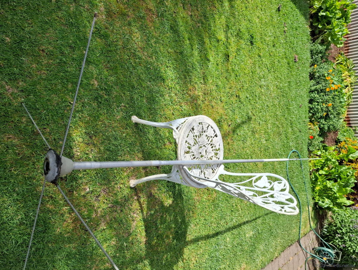 2 Meter High gain Hustler Antenna