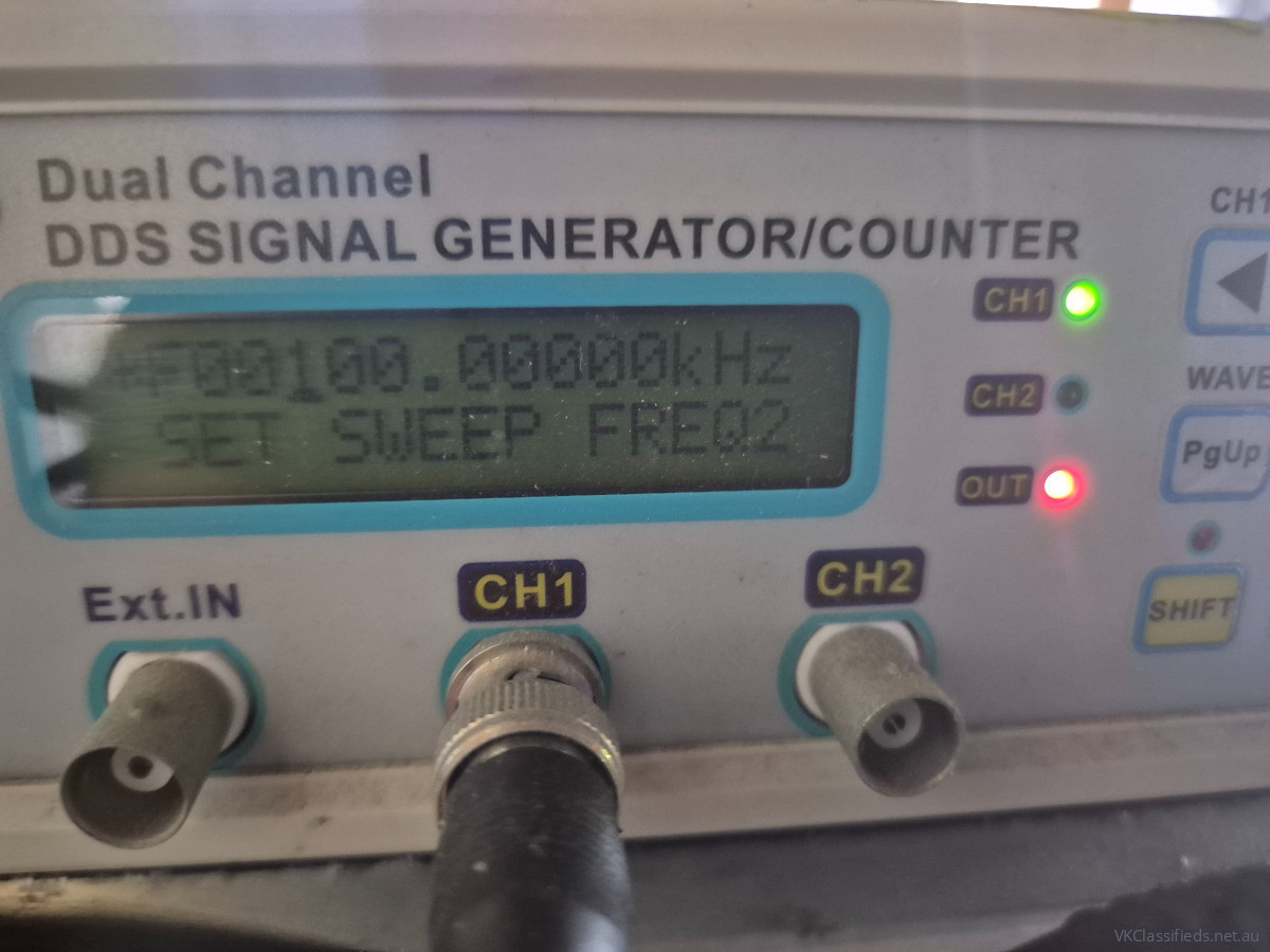 Dual Channel , DDS Signal Generator / Counter.